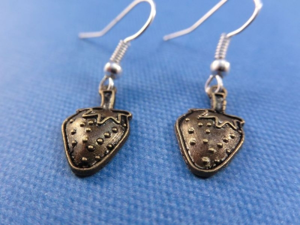 Erdbeer Ohrringe Vintage Optik strawberry fruit